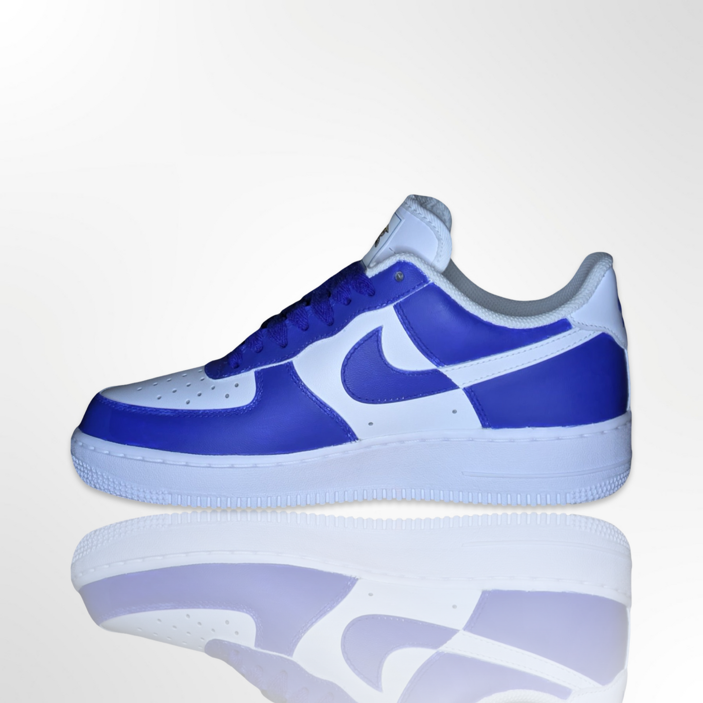 "UK" University of Kentucky Wildcat Custom Shoes - Nike Air Force 1 Low - FREE SHIPPING